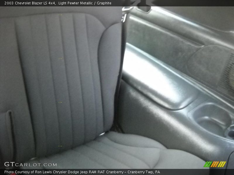 Light Pewter Metallic / Graphite 2003 Chevrolet Blazer LS 4x4