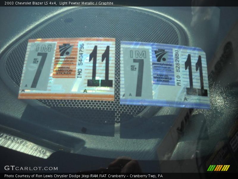 Light Pewter Metallic / Graphite 2003 Chevrolet Blazer LS 4x4