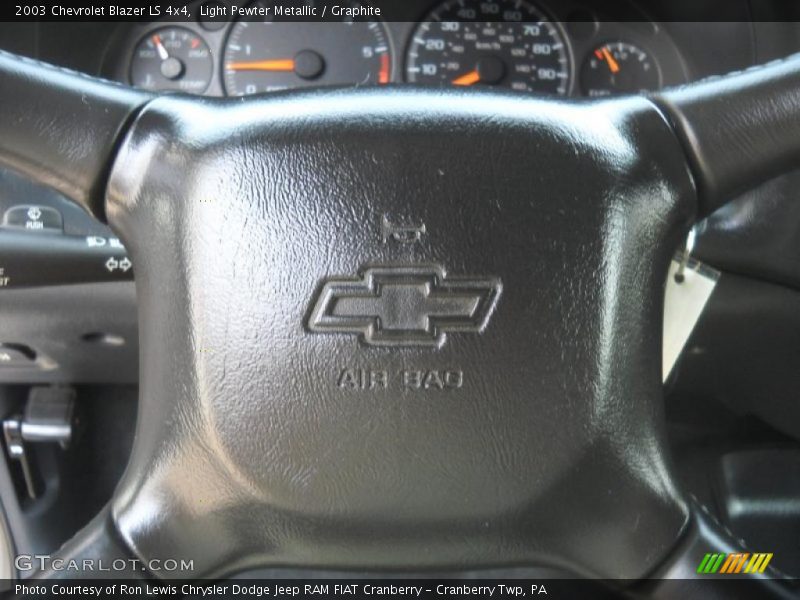 Light Pewter Metallic / Graphite 2003 Chevrolet Blazer LS 4x4
