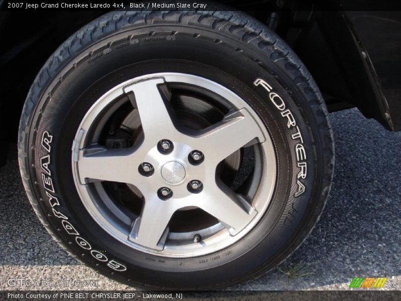 Black / Medium Slate Gray 2007 Jeep Grand Cherokee Laredo 4x4