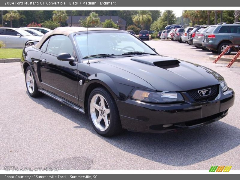 Black / Medium Parchment 2004 Ford Mustang GT Convertible