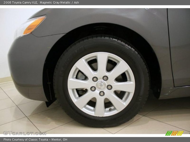 Magnetic Gray Metallic / Ash 2008 Toyota Camry XLE