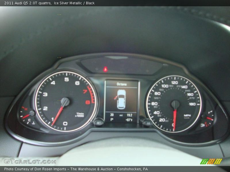 Ice Silver Metallic / Black 2011 Audi Q5 2.0T quattro