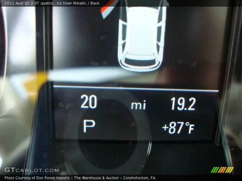 Ice Silver Metallic / Black 2011 Audi Q5 2.0T quattro