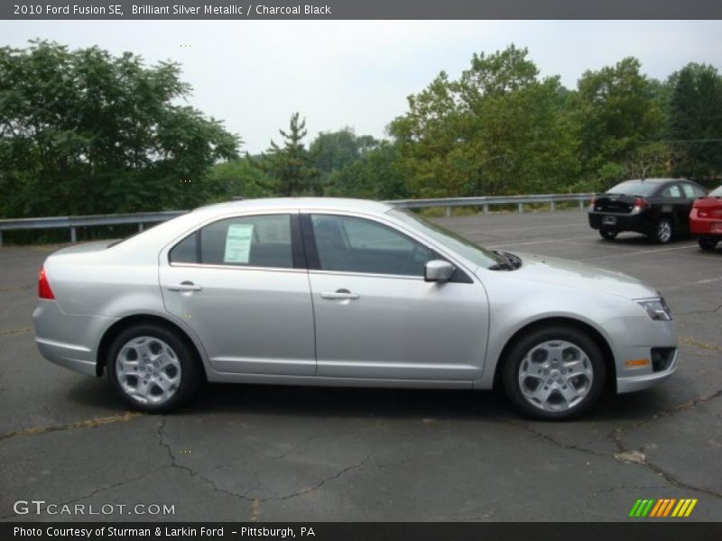 Brilliant Silver Metallic / Charcoal Black 2010 Ford Fusion SE