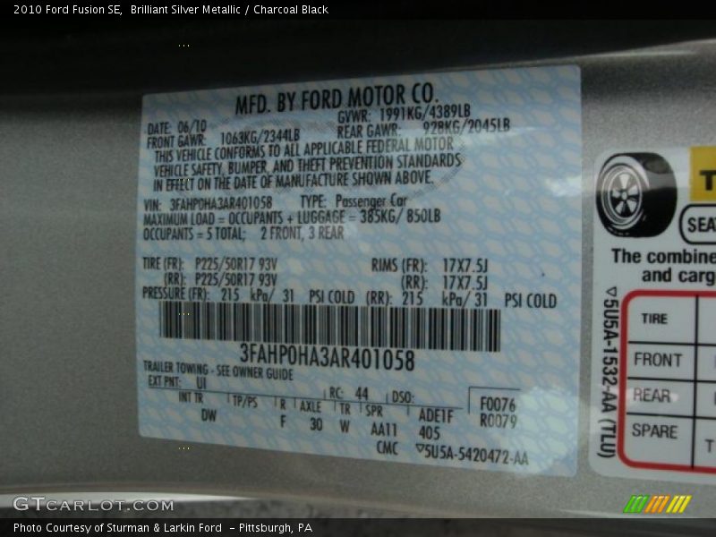 Brilliant Silver Metallic / Charcoal Black 2010 Ford Fusion SE