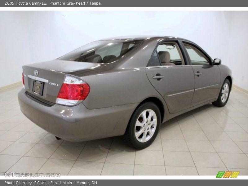 Phantom Gray Pearl / Taupe 2005 Toyota Camry LE