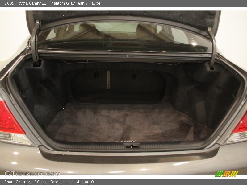 Phantom Gray Pearl / Taupe 2005 Toyota Camry LE