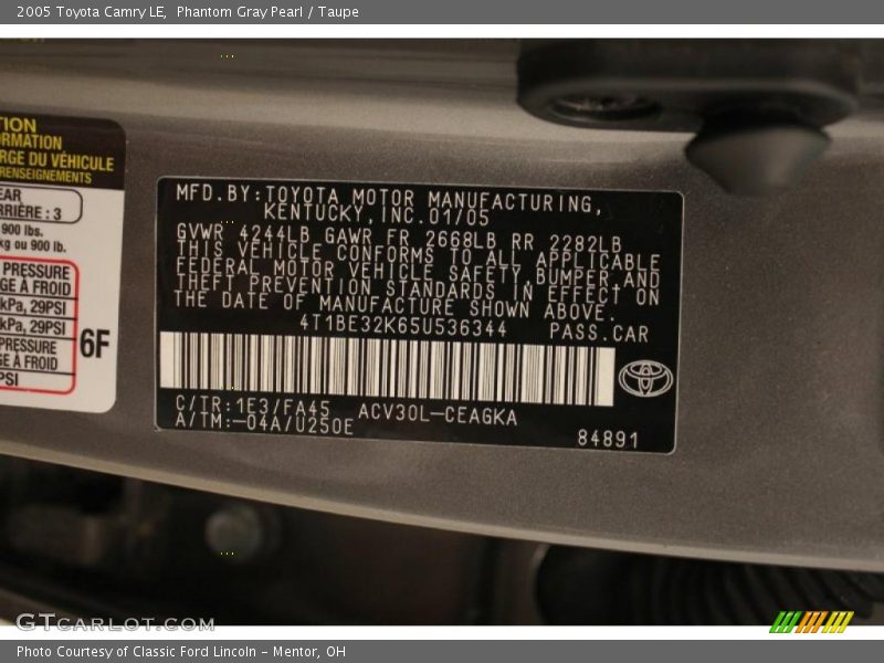 Phantom Gray Pearl / Taupe 2005 Toyota Camry LE