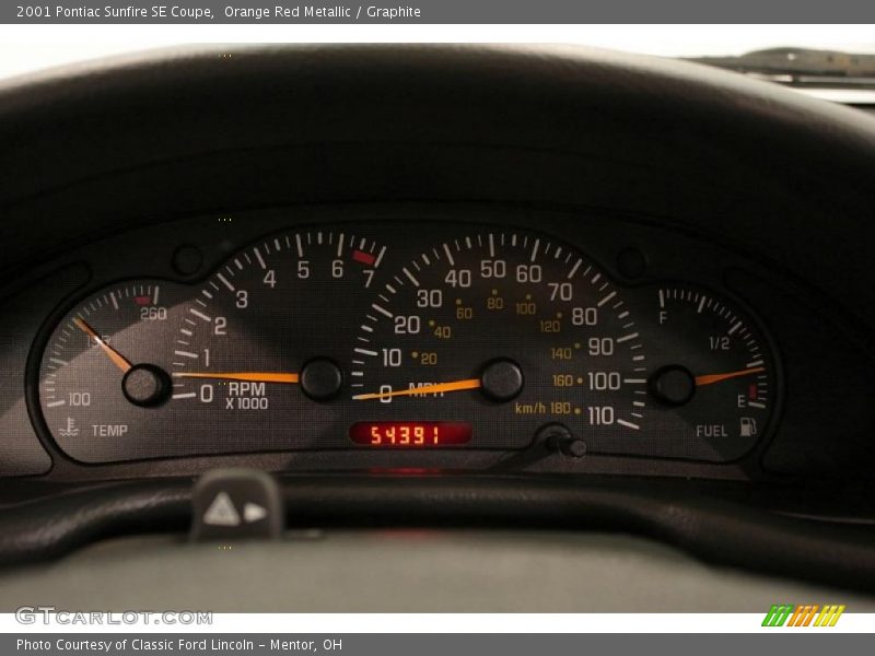 Orange Red Metallic / Graphite 2001 Pontiac Sunfire SE Coupe