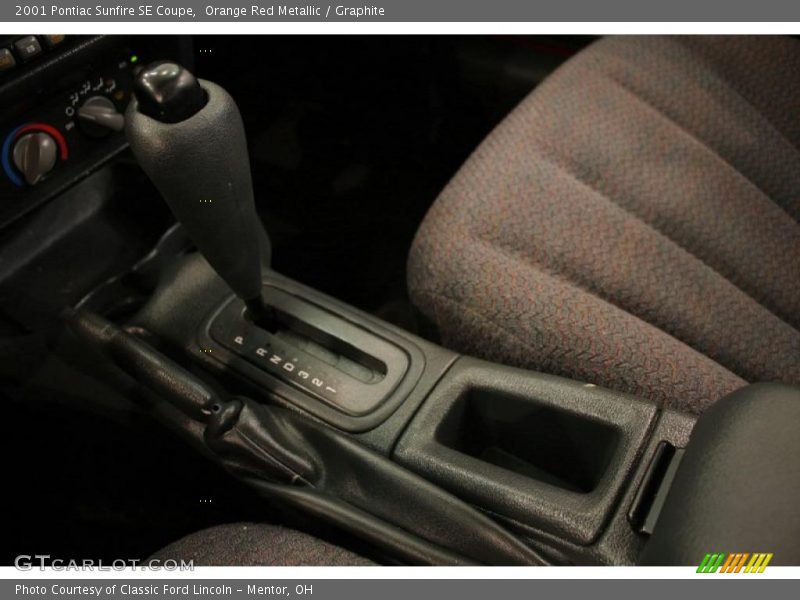 Orange Red Metallic / Graphite 2001 Pontiac Sunfire SE Coupe