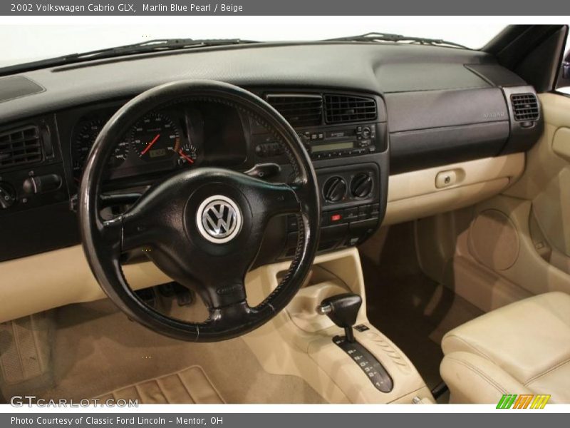 Marlin Blue Pearl / Beige 2002 Volkswagen Cabrio GLX