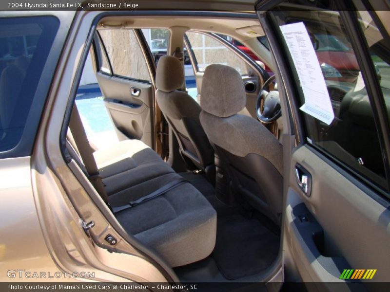 Sandstone / Beige 2004 Hyundai Santa Fe LX