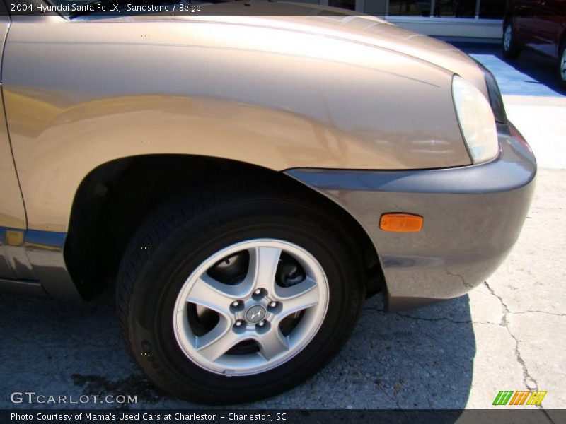 Sandstone / Beige 2004 Hyundai Santa Fe LX