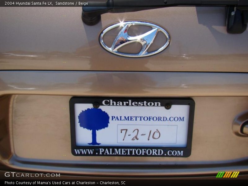Sandstone / Beige 2004 Hyundai Santa Fe LX