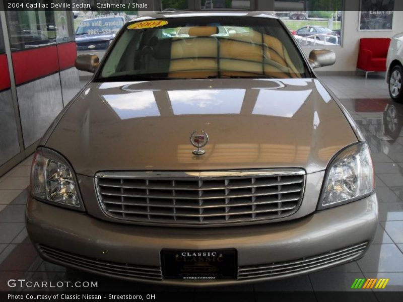 Cashmere / Shale 2004 Cadillac DeVille Sedan