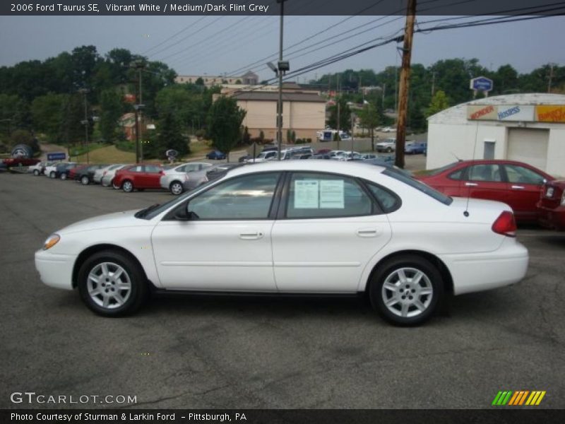 Vibrant White / Medium/Dark Flint Grey 2006 Ford Taurus SE