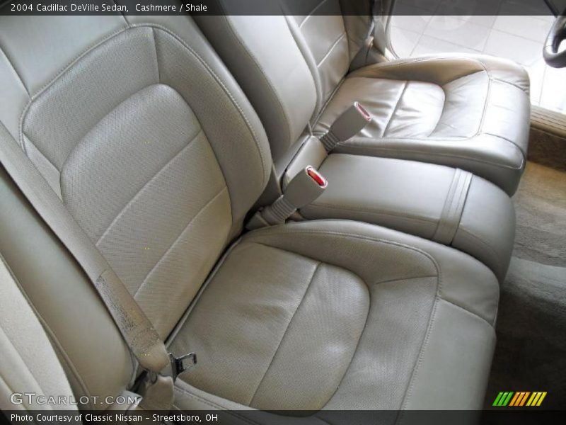 Cashmere / Shale 2004 Cadillac DeVille Sedan