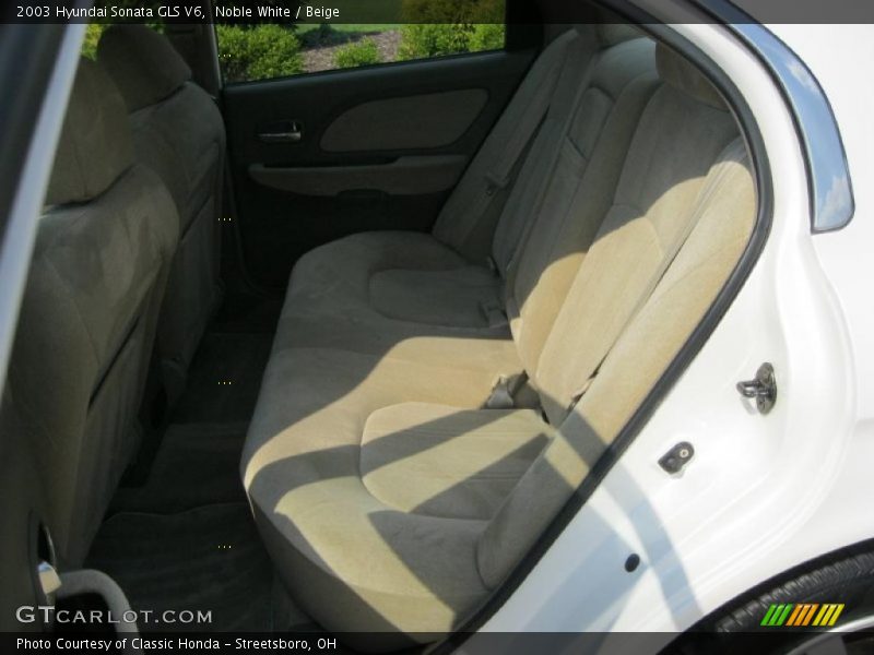 Noble White / Beige 2003 Hyundai Sonata GLS V6