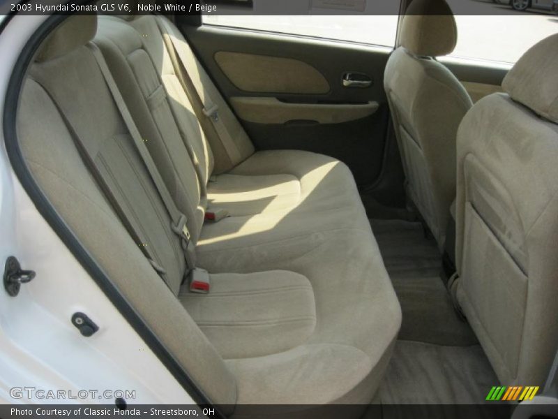 Noble White / Beige 2003 Hyundai Sonata GLS V6