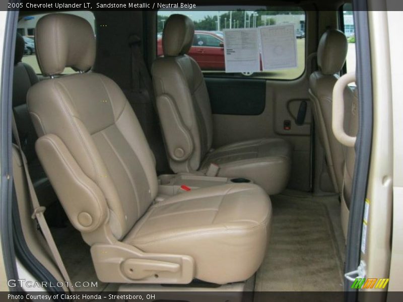 Sandstone Metallic / Neutral Beige 2005 Chevrolet Uplander LT