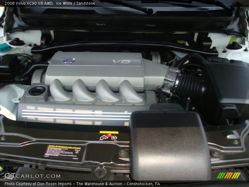 Ice White / Sandstone 2008 Volvo XC90 V8 AWD