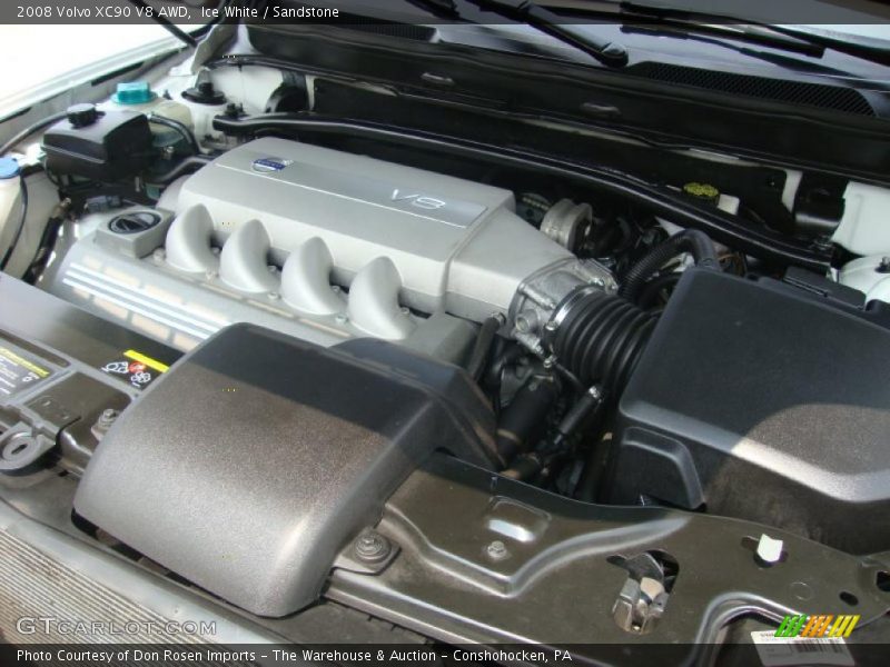 Ice White / Sandstone 2008 Volvo XC90 V8 AWD