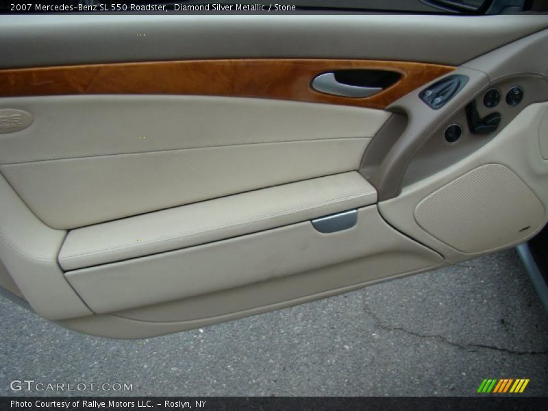 Diamond Silver Metallic / Stone 2007 Mercedes-Benz SL 550 Roadster