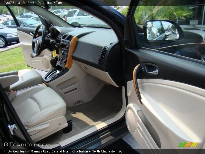 Deep Blue / Tan 2007 Saturn VUE V6