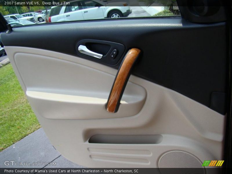 Deep Blue / Tan 2007 Saturn VUE V6