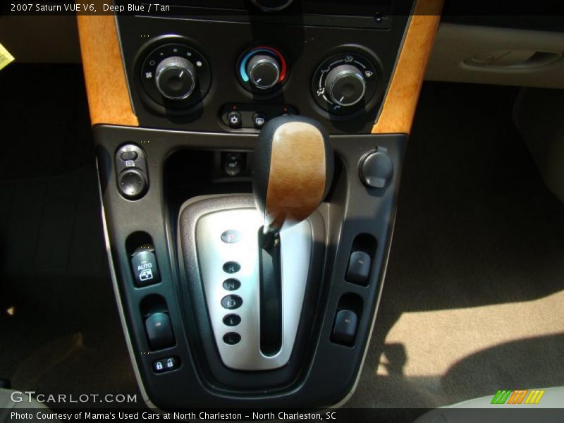Deep Blue / Tan 2007 Saturn VUE V6