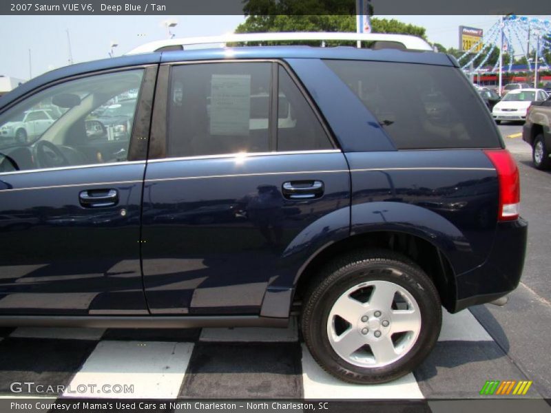 Deep Blue / Tan 2007 Saturn VUE V6