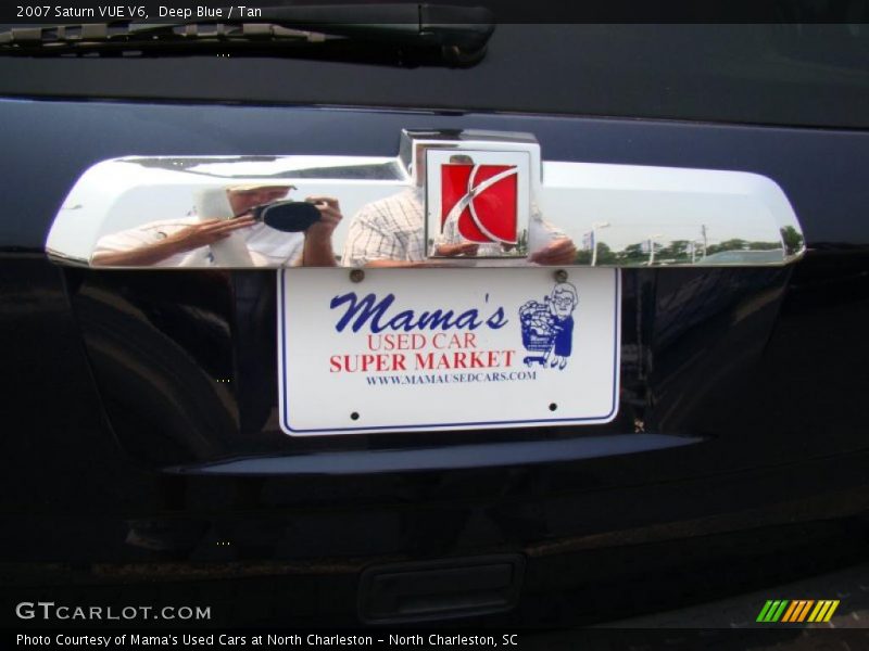 Deep Blue / Tan 2007 Saturn VUE V6