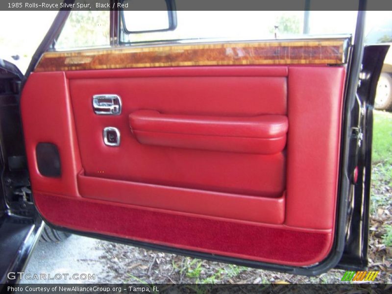 Black / Red 1985 Rolls-Royce Silver Spur