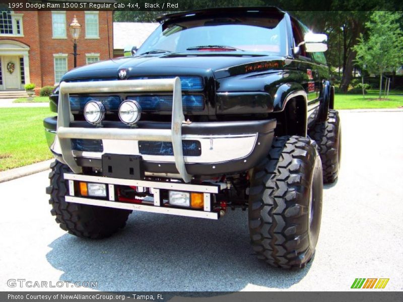 Black / Red 1995 Dodge Ram 1500 ST Regular Cab 4x4