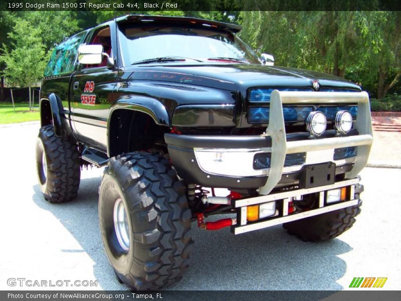 Black / Red 1995 Dodge Ram 1500 ST Regular Cab 4x4