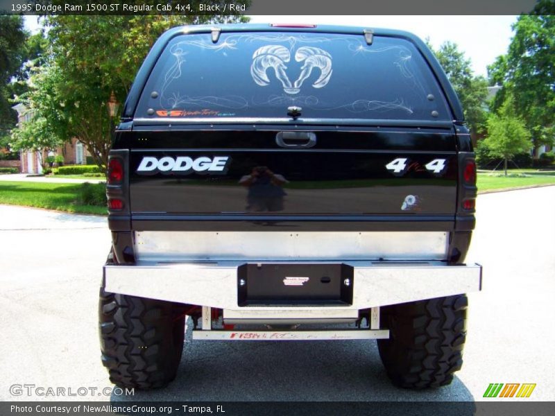 Black / Red 1995 Dodge Ram 1500 ST Regular Cab 4x4