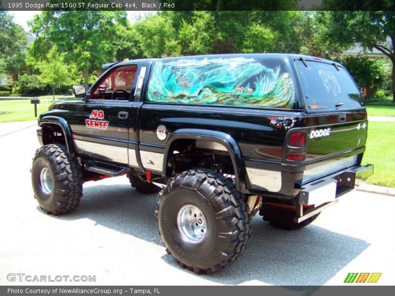 Black / Red 1995 Dodge Ram 1500 ST Regular Cab 4x4