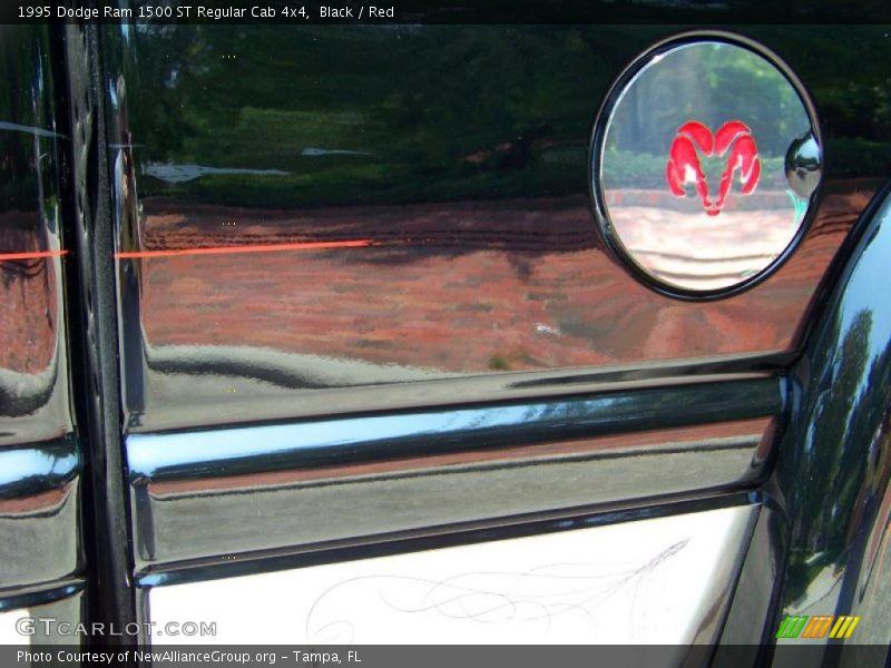 Black / Red 1995 Dodge Ram 1500 ST Regular Cab 4x4