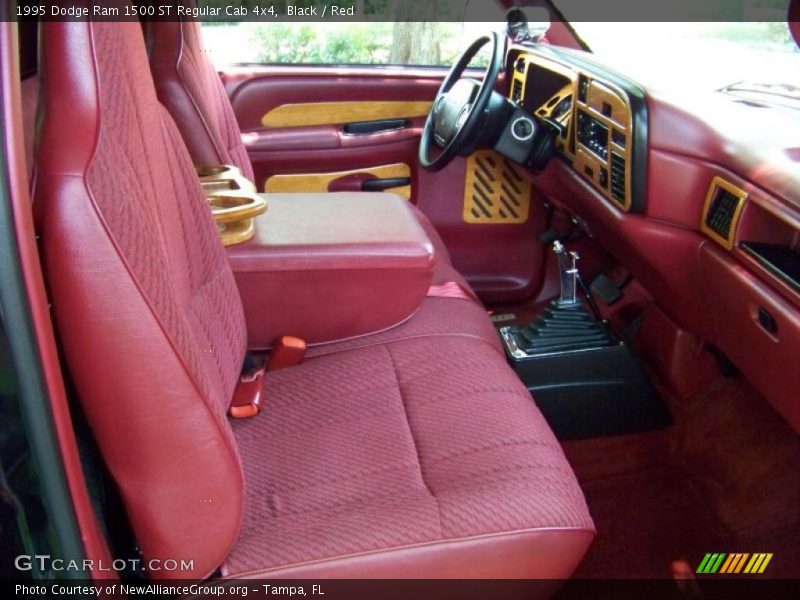 Black / Red 1995 Dodge Ram 1500 ST Regular Cab 4x4