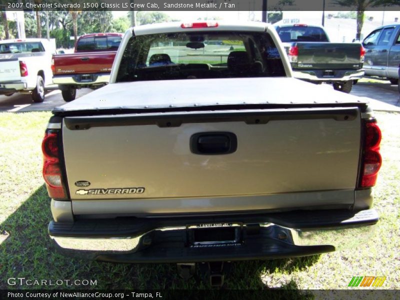 Sandstone Metallic / Tan 2007 Chevrolet Silverado 1500 Classic LS Crew Cab