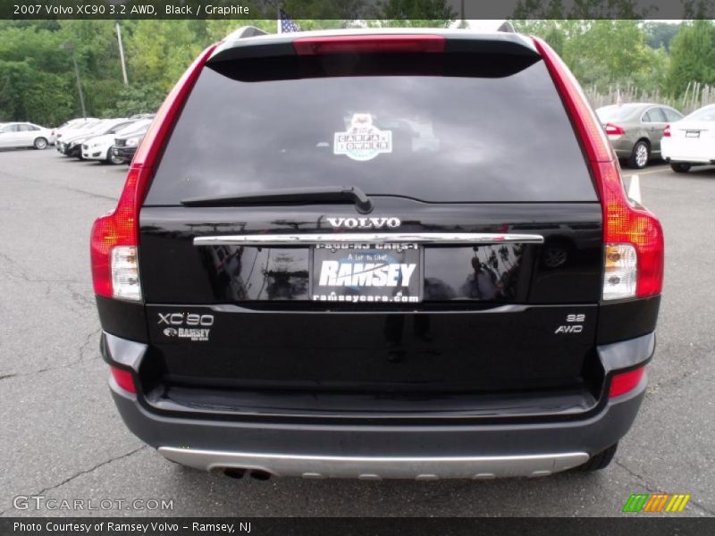 Black / Graphite 2007 Volvo XC90 3.2 AWD