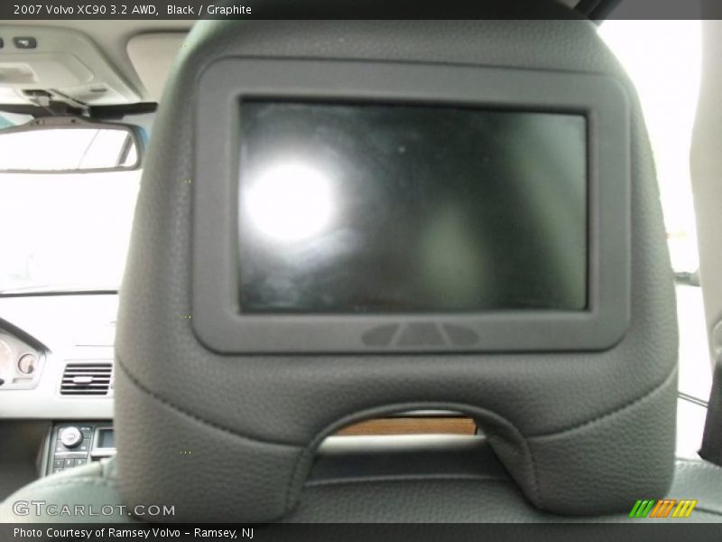 Black / Graphite 2007 Volvo XC90 3.2 AWD