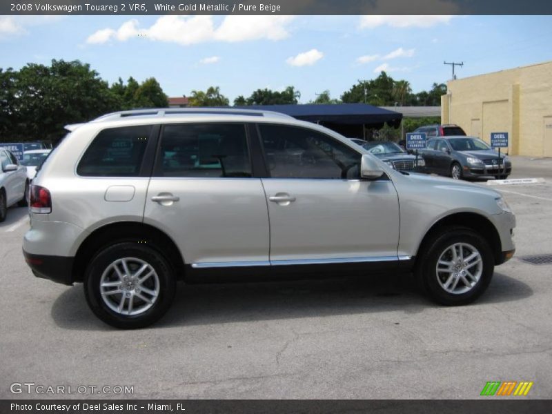 White Gold Metallic / Pure Beige 2008 Volkswagen Touareg 2 VR6