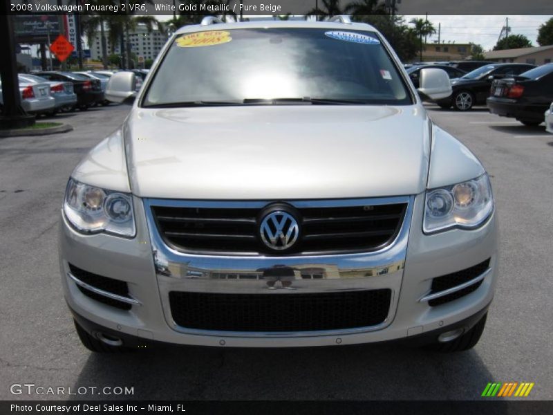 White Gold Metallic / Pure Beige 2008 Volkswagen Touareg 2 VR6