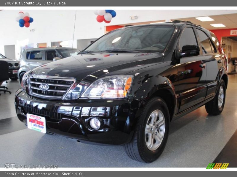 Black / Beige 2007 Kia Sorento EX