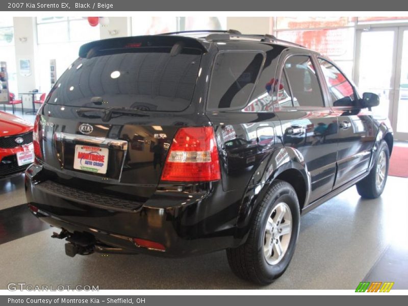 Black / Beige 2007 Kia Sorento EX