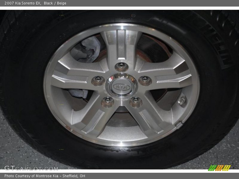 Black / Beige 2007 Kia Sorento EX
