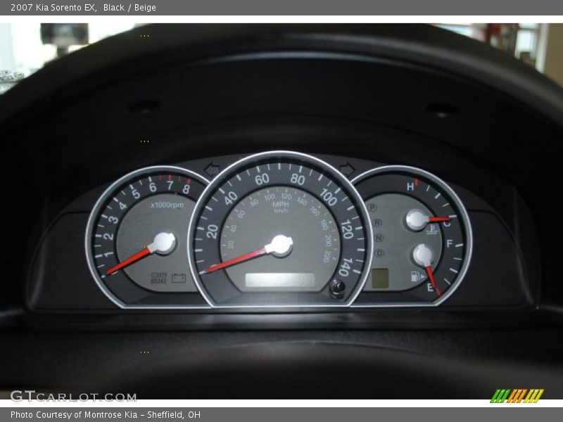 Black / Beige 2007 Kia Sorento EX