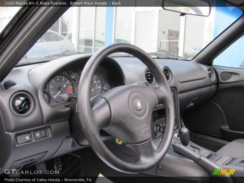 Brilliant Black Metallic / Black 2000 Mazda MX-5 Miata Roadster